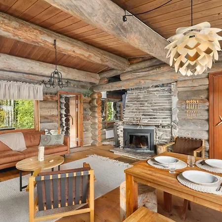 Suvantokoto Riverside Log Lomamökit