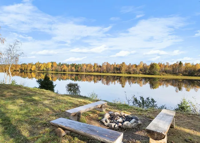 Шале Suvantokoto Riverside Log