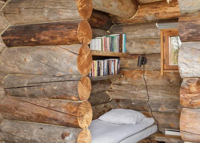 Шале Suvantokoto Riverside Log *